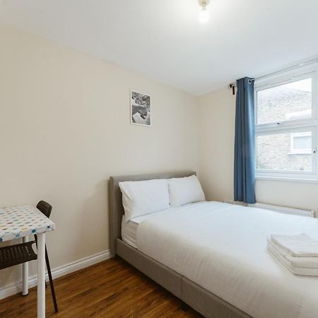 Mile End Rooms 57A Лондон Экстерьер фото
