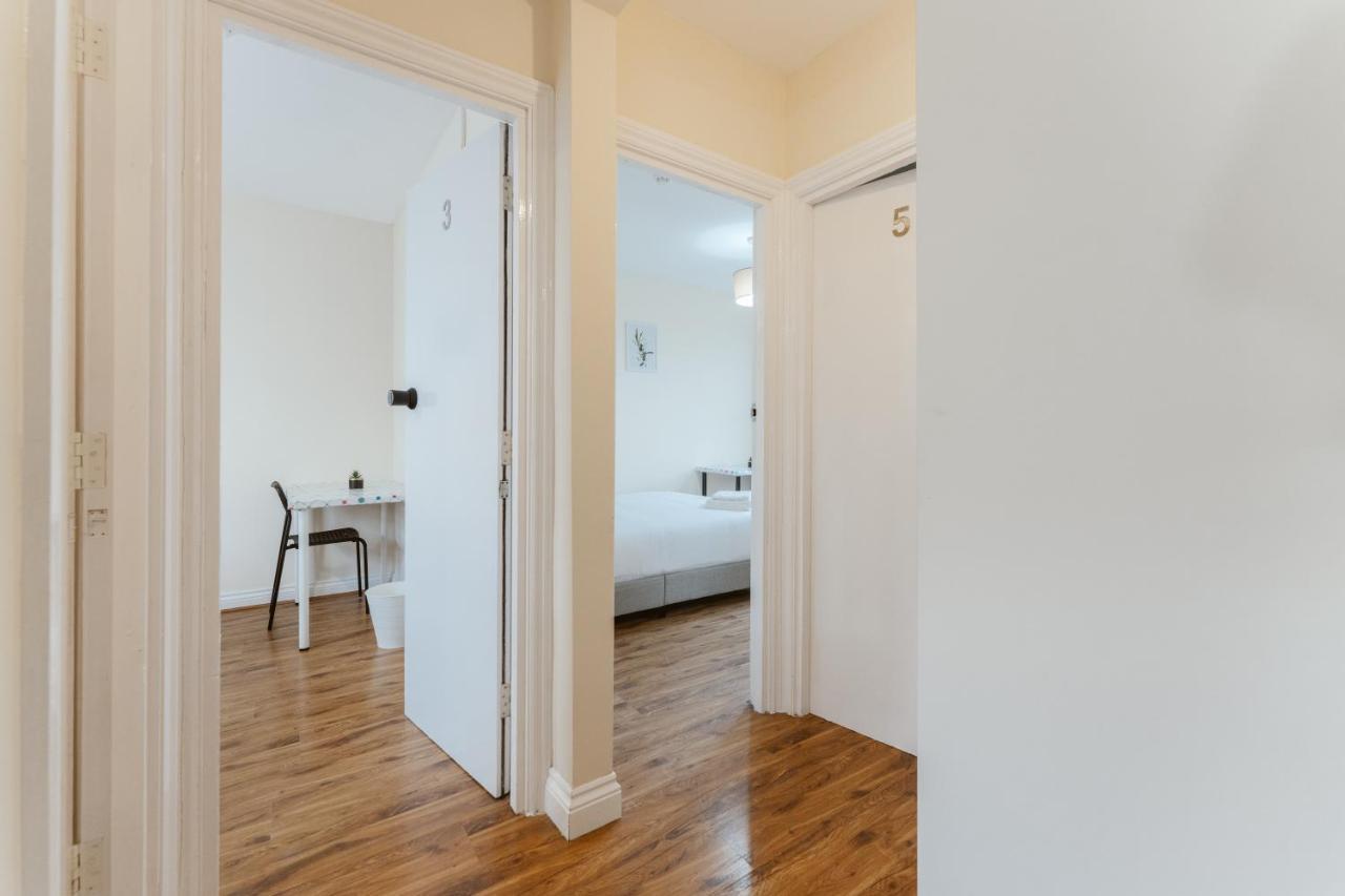 Mile End Rooms 57A Лондон Экстерьер фото