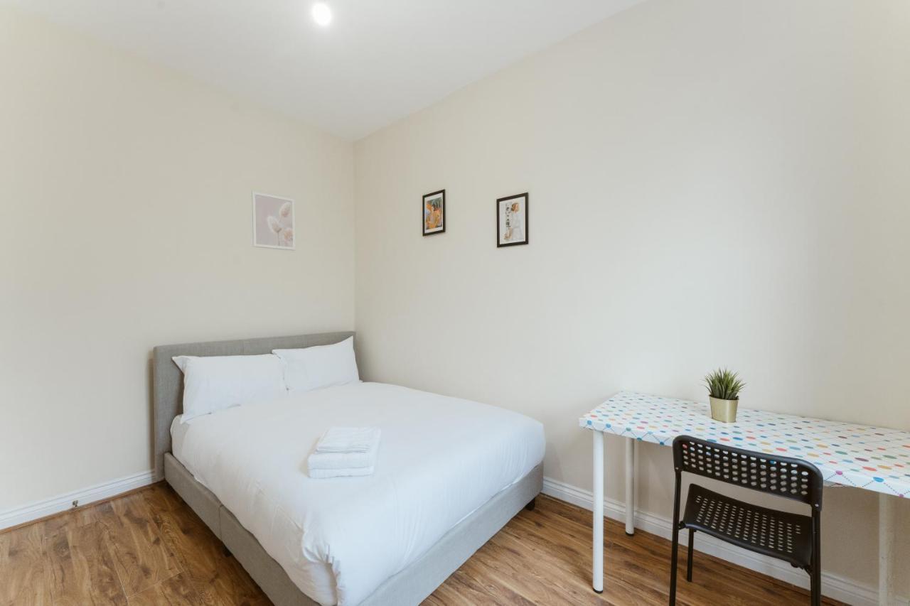 Mile End Rooms 57A Лондон Экстерьер фото