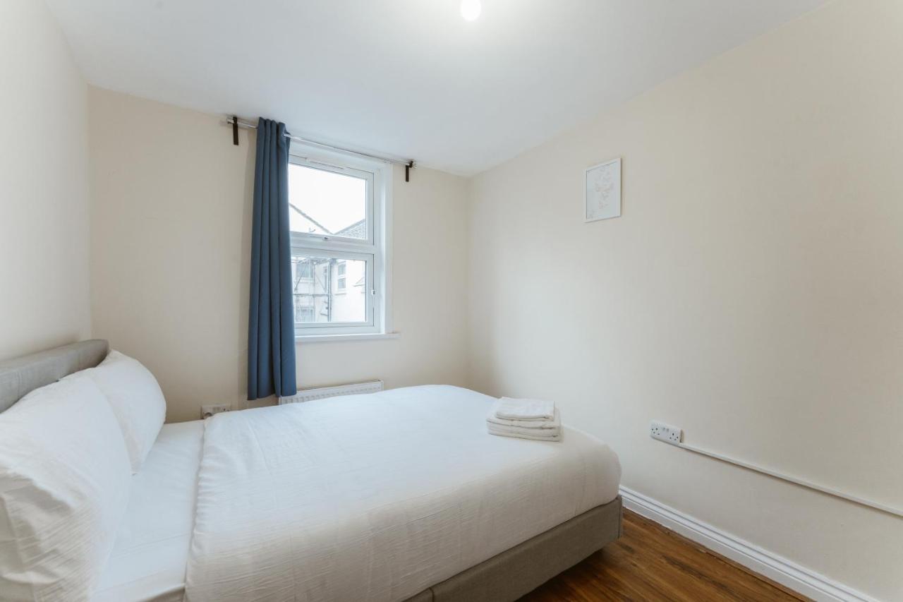 Mile End Rooms 57A Лондон Экстерьер фото